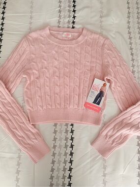 Mills by Millie Bobby Brown S Pink Crop Cable Knit Cotton Sweater NWT Preppy